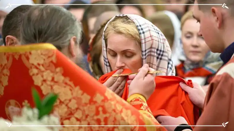 причащение в храме