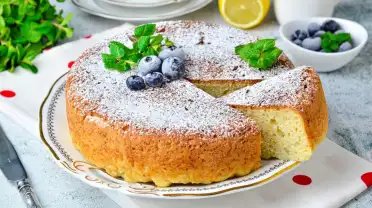 Пышный творожный пирог в духовке