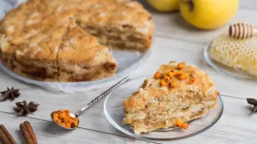 Заливной яблочный пирог