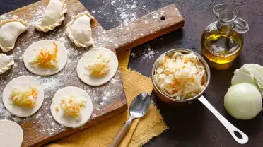 Вареники с квашеной капустой
