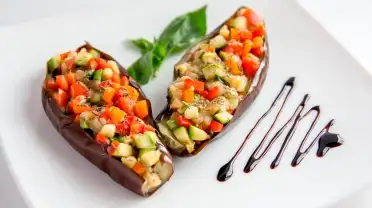 Фаршированные баклажаны — вкусные рецепты