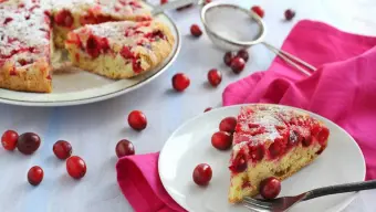 Пироги с клюквой