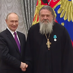 Духовник нашего монастыря о. Андрей Лемешонок удостоен медали Пушкина